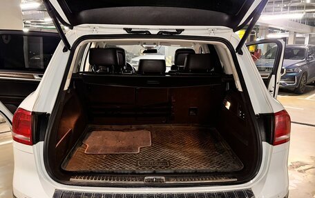 Volkswagen Touareg III, 2015 год, 2 200 000 рублей, 13 фотография