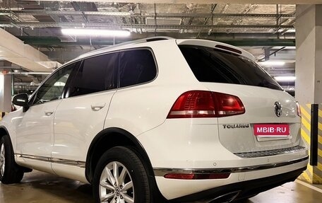Volkswagen Touareg III, 2015 год, 2 200 000 рублей, 17 фотография