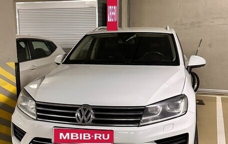 Volkswagen Touareg III, 2015 год, 2 200 000 рублей, 18 фотография