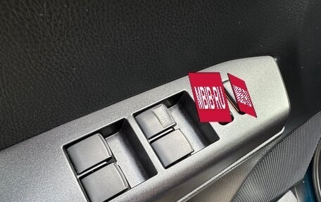 Toyota RAV4, 2018 год, 2 490 000 рублей, 18 фотография