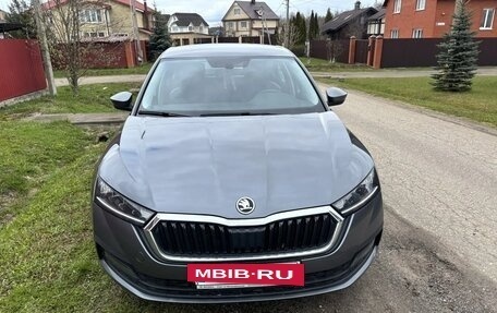Skoda Octavia IV, 2021 год, 2 100 000 рублей, 2 фотография