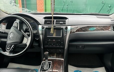 Toyota Camry, 2016 год, 2 260 000 рублей, 7 фотография