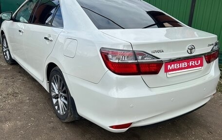 Toyota Camry, 2016 год, 2 260 000 рублей, 4 фотография