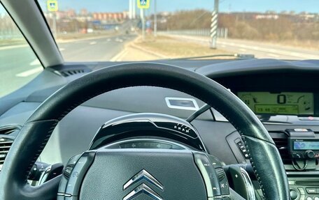Citroen C4 Picasso II рестайлинг, 2008 год, 599 000 рублей, 13 фотография