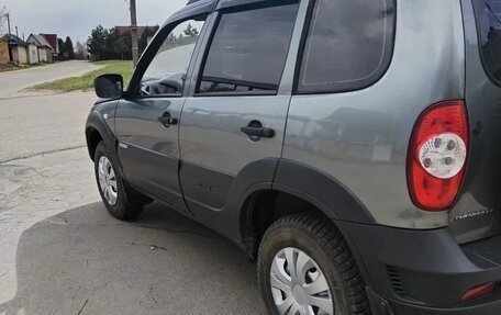 Chevrolet Niva I рестайлинг, 2012 год, 429 000 рублей, 9 фотография