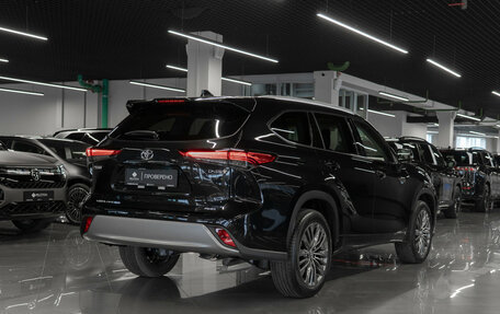 Toyota Highlander, 2026 год, 5 320 000 рублей, 5 фотография