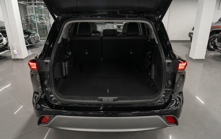 Toyota Highlander, 2026 год, 5 320 000 рублей, 28 фотография