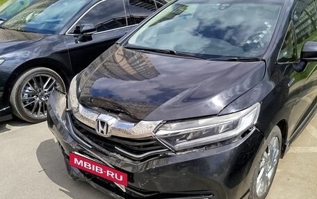 Honda Shuttle II, 2015 год, 770 000 рублей, 2 фотография