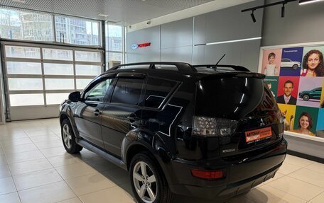 Mitsubishi Outlander III рестайлинг 3, 2011 год, 1 199 000 рублей, 6 фотография
