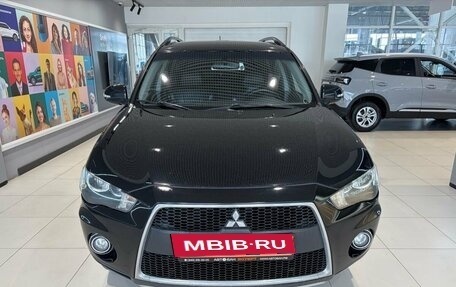 Mitsubishi Outlander III рестайлинг 3, 2011 год, 1 199 000 рублей, 2 фотография