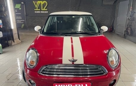 MINI Hatch, 2010 год, 950 000 рублей, 1 фотография
