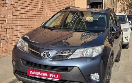 Toyota RAV4, 2014 год, 2 600 000 рублей, 10 фотография