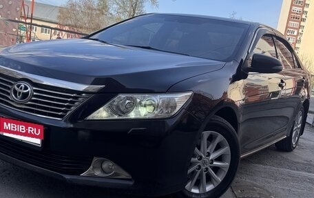 Toyota Camry, 2012 год, 1 600 000 рублей, 10 фотография