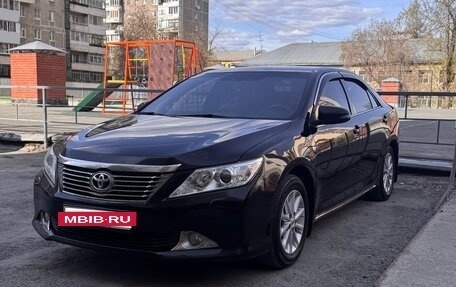 Toyota Camry, 2012 год, 1 600 000 рублей, 13 фотография