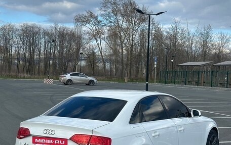 Audi A4, 2011 год, 880 000 рублей, 3 фотография