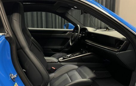 Porsche 911, 2021 год, 16 994 000 рублей, 14 фотография