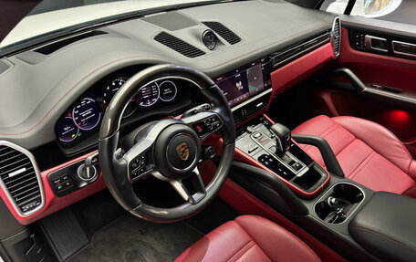Porsche Cayenne III, 2022 год, 11 200 000 рублей, 13 фотография
