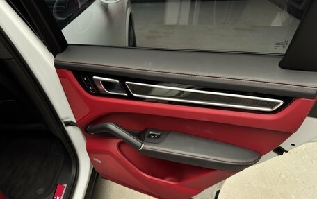 Porsche Cayenne III, 2022 год, 11 200 000 рублей, 27 фотография
