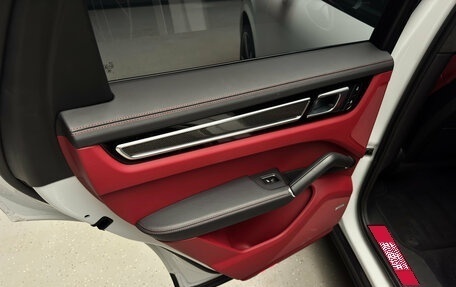 Porsche Cayenne III, 2022 год, 11 200 000 рублей, 24 фотография