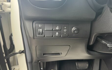 KIA Soul II рестайлинг, 2019 год, 1 750 000 рублей, 17 фотография