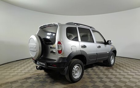 Chevrolet Niva I рестайлинг, 2011 год, 370 000 рублей, 6 фотография