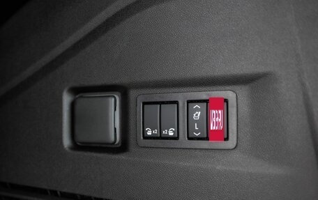 Chevrolet Tahoe IV, 2024 год, 10 850 000 рублей, 25 фотография