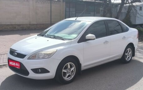 Ford Focus II рестайлинг, 2008 год, 600 000 рублей, 1 фотография