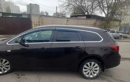 Opel Astra J, 2011 год, 620 000 рублей, 7 фотография