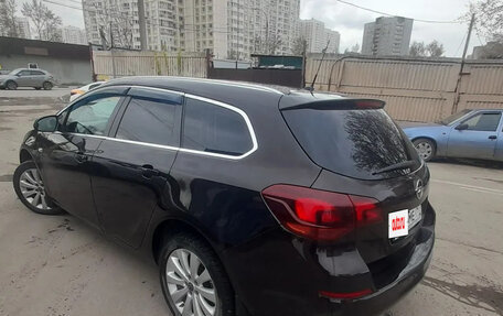 Opel Astra J, 2011 год, 620 000 рублей, 6 фотография