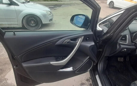 Opel Astra J, 2011 год, 620 000 рублей, 16 фотография