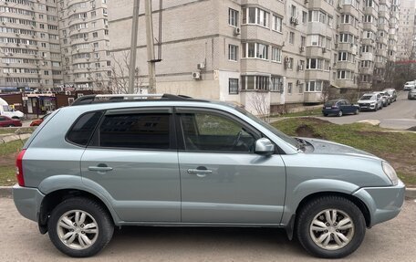 Hyundai Tucson III, 2008 год, 550 000 рублей, 3 фотография