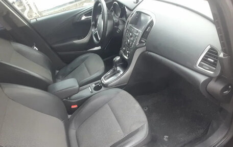 Opel Astra J, 2011 год, 620 000 рублей, 21 фотография