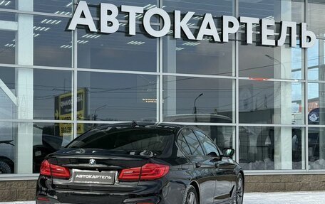BMW 5 серия, 2018 год, 3 970 000 рублей, 2 фотография