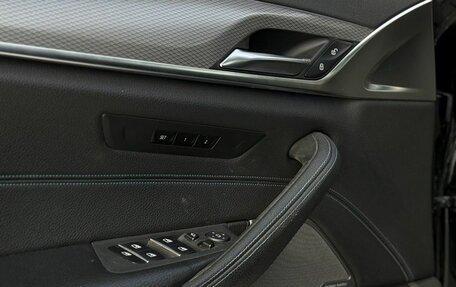 BMW 5 серия, 2018 год, 3 970 000 рублей, 35 фотография