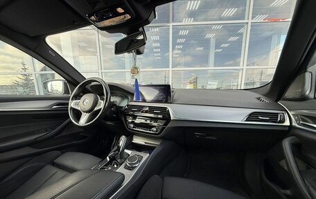 BMW 5 серия, 2018 год, 3 970 000 рублей, 32 фотография