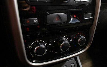 Renault Duster I рестайлинг, 2014 год, 890 000 рублей, 26 фотография