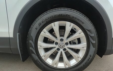 Volkswagen Tiguan II, 2020 год, 2 999 800 рублей, 22 фотография