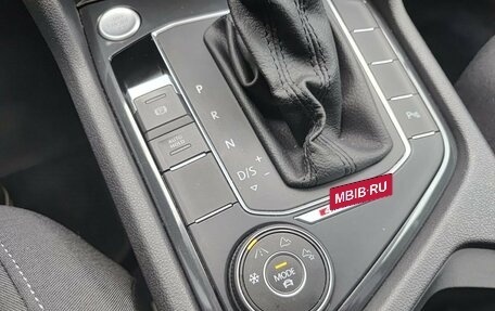 Volkswagen Tiguan II, 2020 год, 2 999 800 рублей, 25 фотография