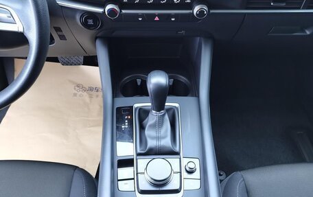 Mazda 3, 2022 год, 1 850 000 рублей, 12 фотография