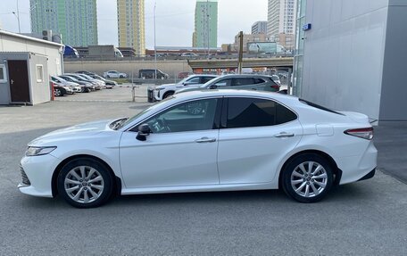 Toyota Camry, 2019 год, 2 128 000 рублей, 4 фотография