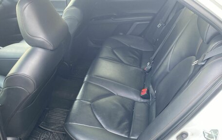 Toyota Camry, 2019 год, 2 128 000 рублей, 19 фотография