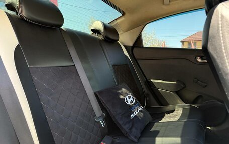 Hyundai Solaris II рестайлинг, 2019 год, 850 000 рублей, 24 фотография