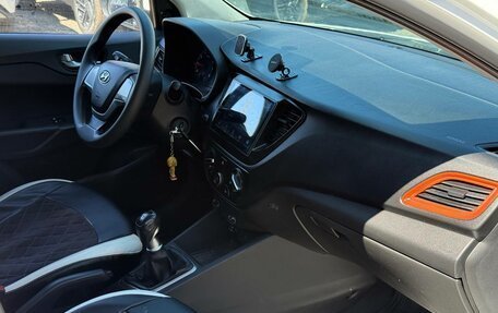 Hyundai Solaris II рестайлинг, 2019 год, 850 000 рублей, 16 фотография