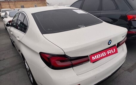 BMW 5 серия, 2020 год, 4 600 000 рублей, 3 фотография