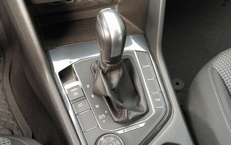 Volkswagen Tiguan II, 2019 год, 2 849 000 рублей, 12 фотография