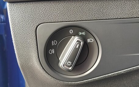 Volkswagen Tiguan II, 2019 год, 2 849 000 рублей, 9 фотография