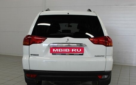 Mitsubishi Pajero Sport II рестайлинг, 2012 год, 1 600 000 рублей, 10 фотография
