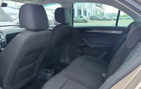 Skoda Rapid I, 2018 год, 1 440 000 рублей, 28 фотография