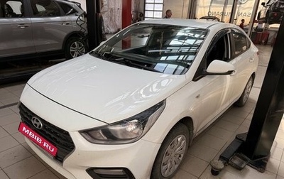 Hyundai Solaris II рестайлинг, 2017 год, 920 000 рублей, 1 фотография