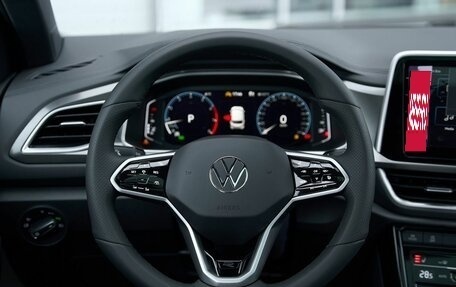 Volkswagen T-Roc I, 2025 год, 3 249 900 рублей, 5 фотография